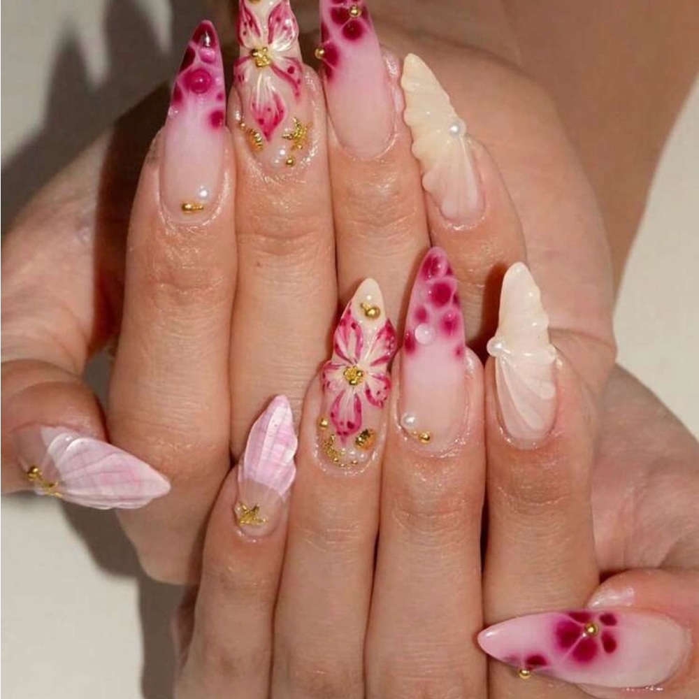Hand-Painted Pink Floral Stiletto Nails
